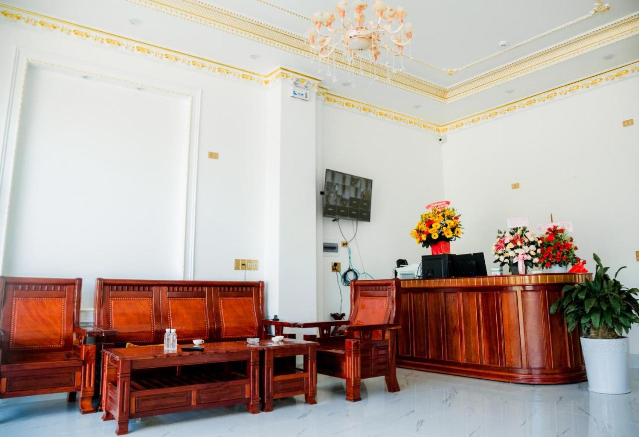 Chau Ngoc Vien Hotel - Bien My Khe - Quảng Ngãi Exterior foto